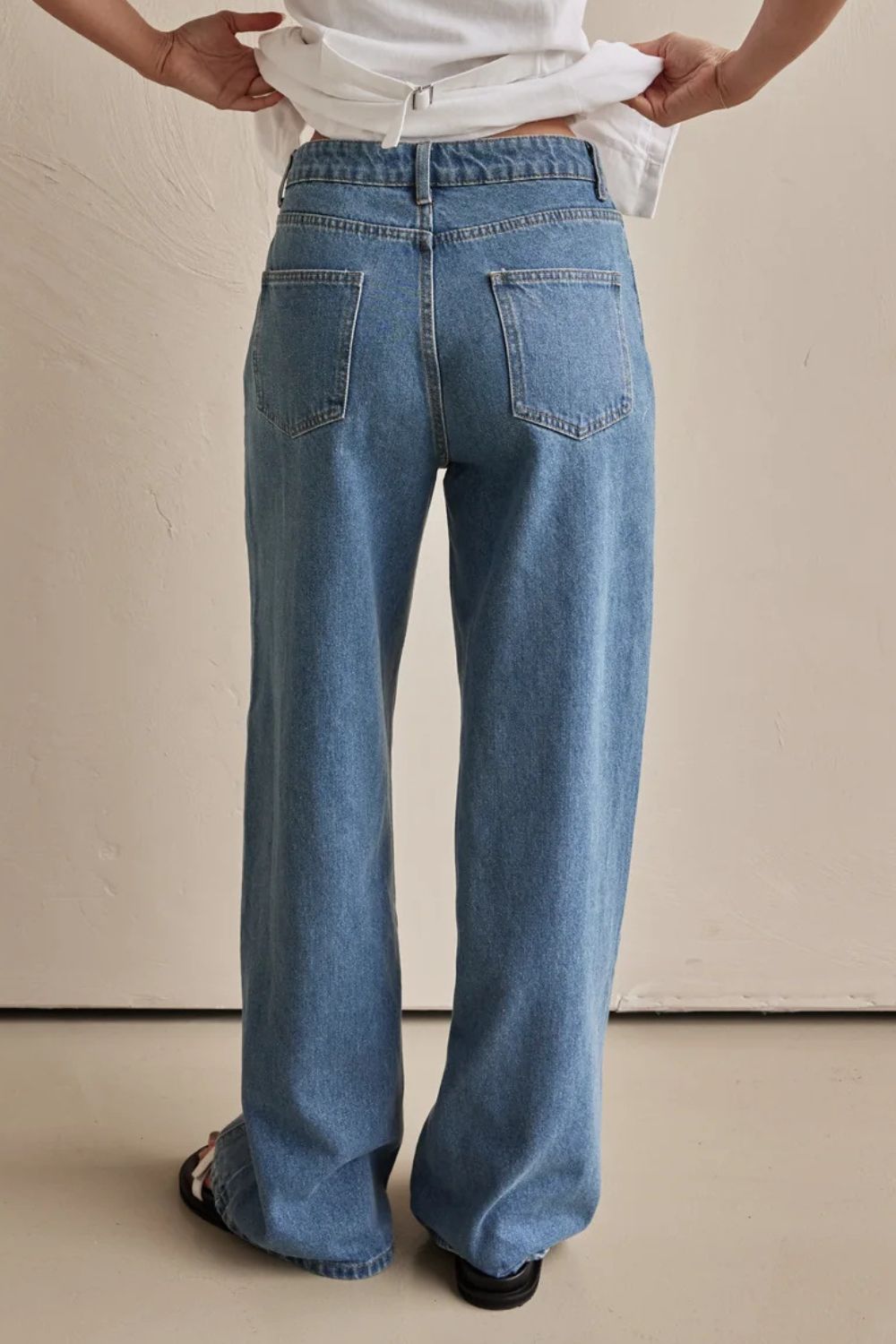 Two-Toned Wide Leg Relaxed Fit Jeans