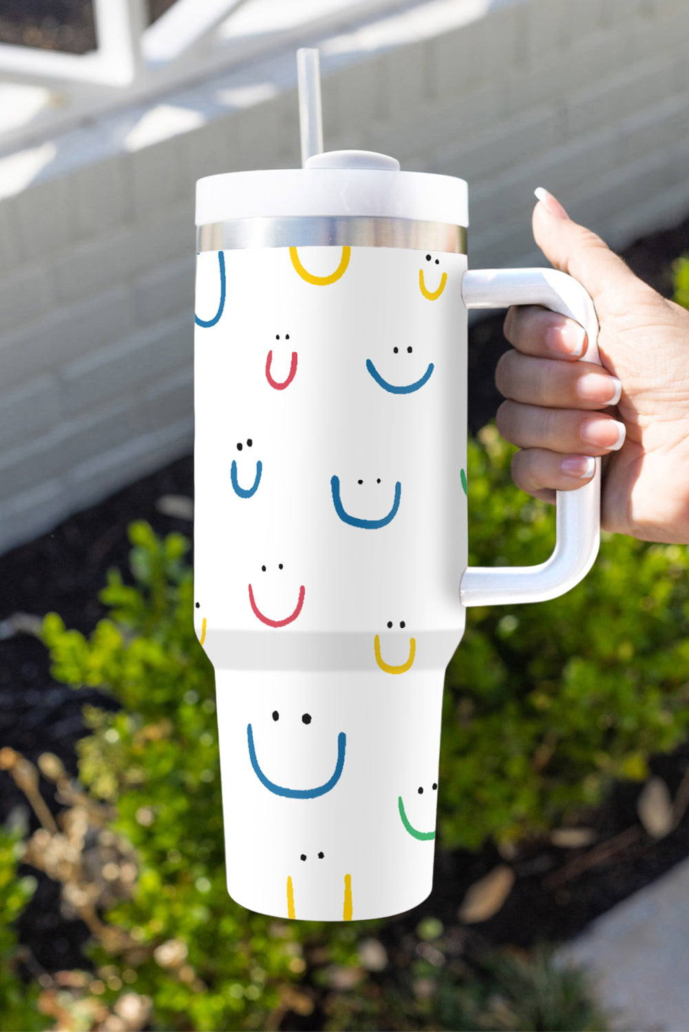 White Smiling Face Print Handle Vacuum Cup 40oz