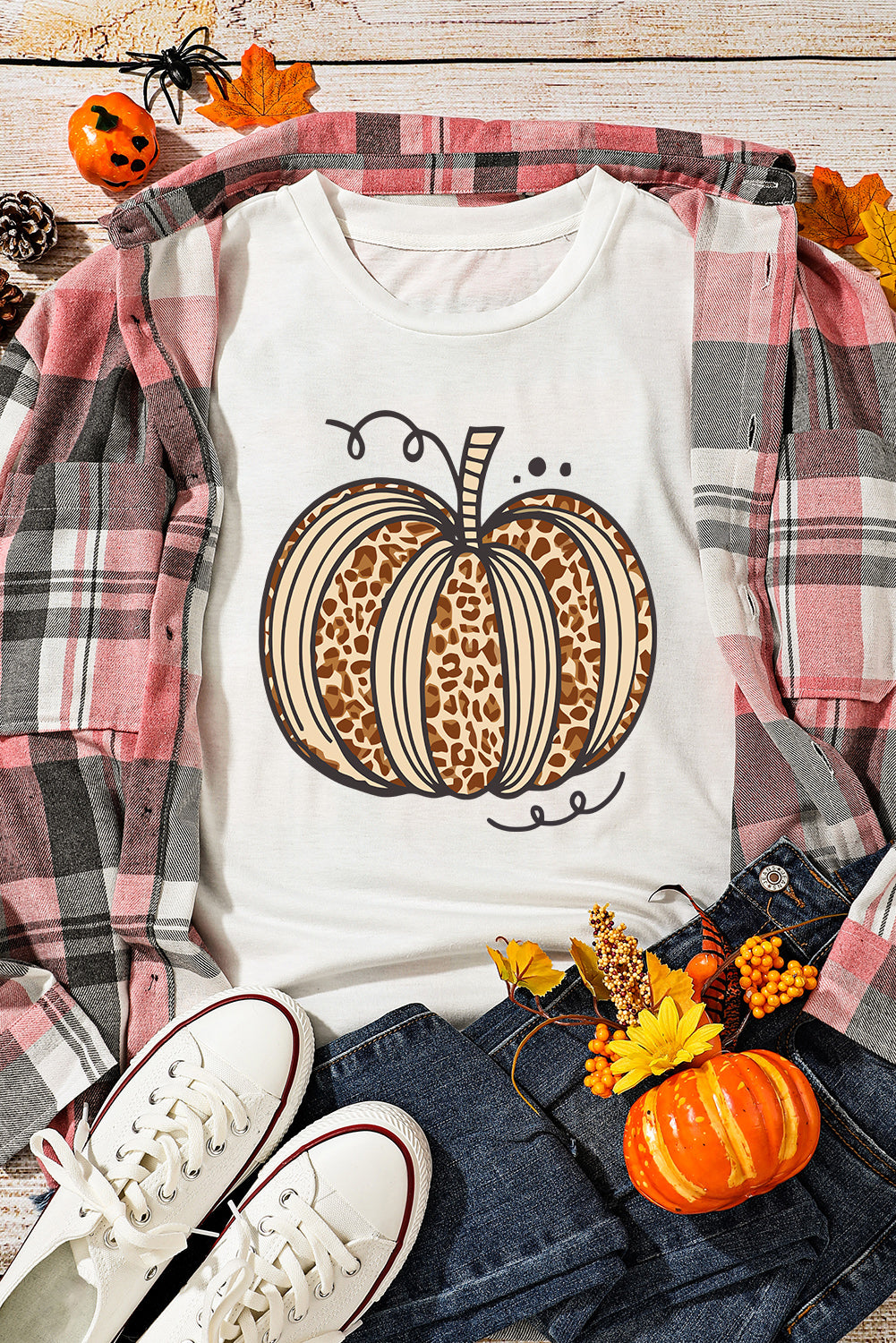 White Leopard Pumpkin Graphic Crewneck Halloween T Shirt